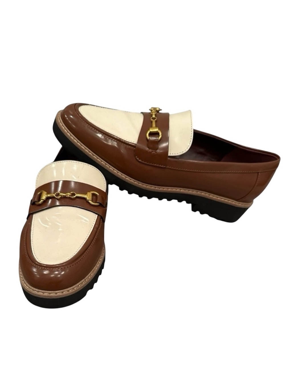 Franco Sarto Colette Lug Sole Loafer Gold Accent NWOB Sz 9 W Preppy